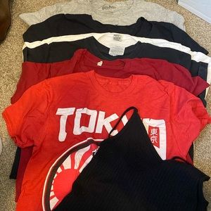 Crop top bundle. Size medium